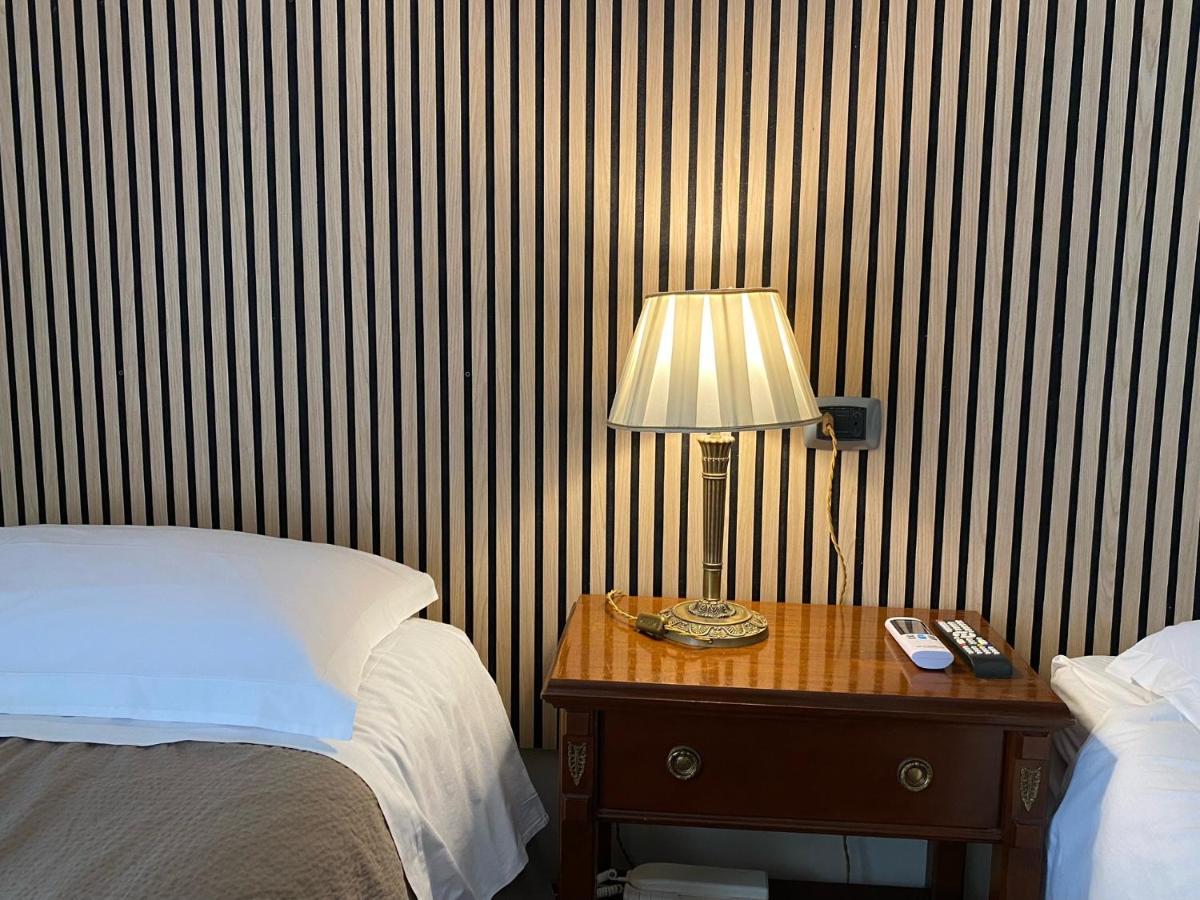 Deluxe Twin Room,1416397263:JPEG