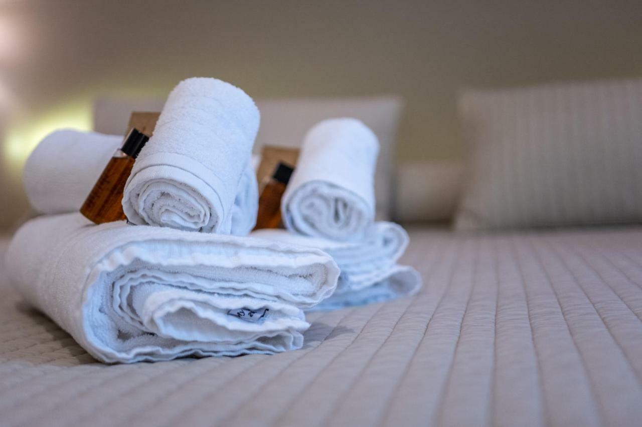 Double or Twin Room with Private Bathroom,790462629:JPEG