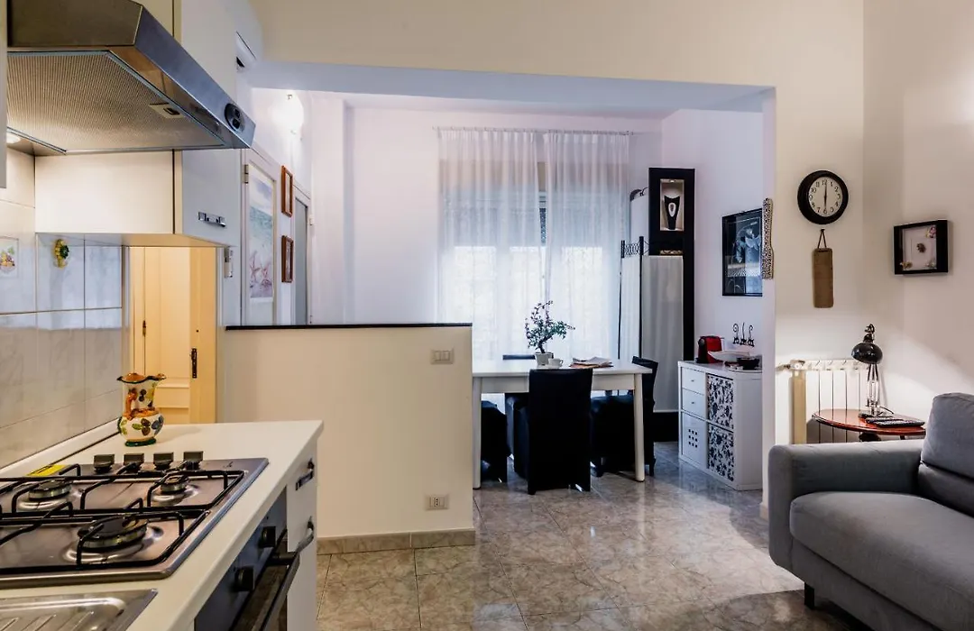 Coralie House-1