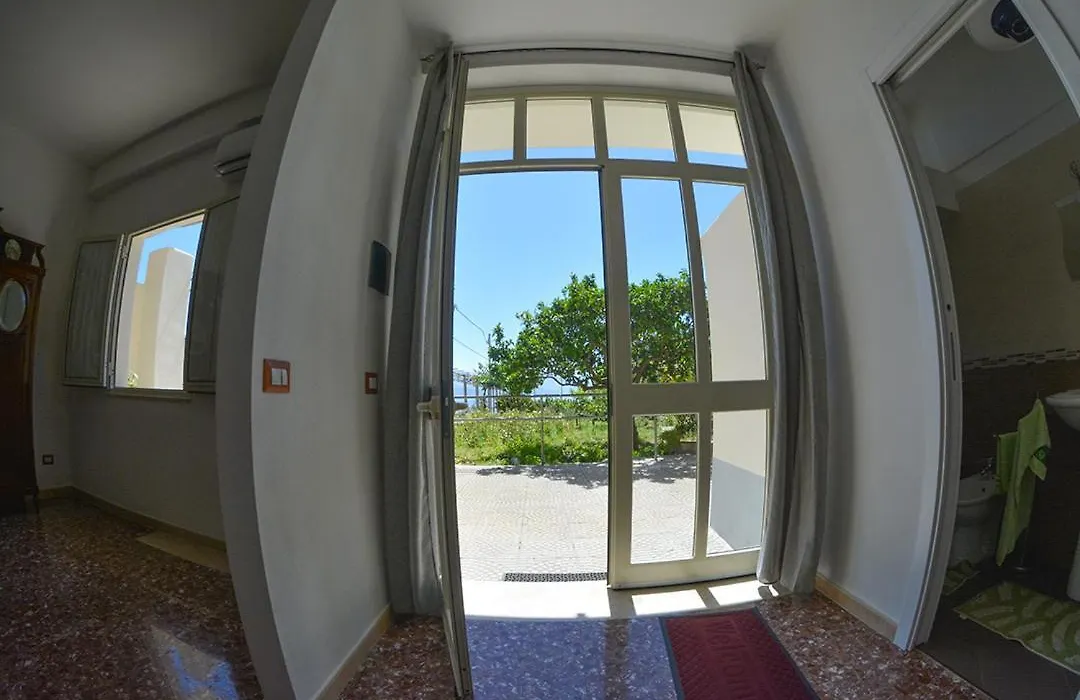 Casa Vacanze A 3 Minuti A Piedi Dal Mare-1