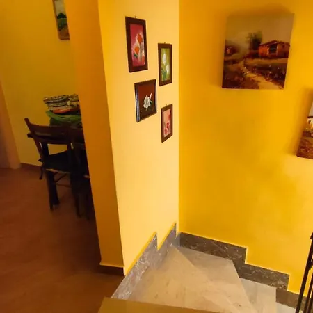 CASA SOPRANO da Anita-2