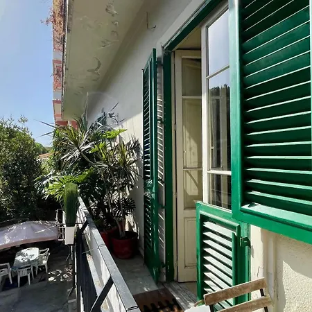 Three Rooms-2